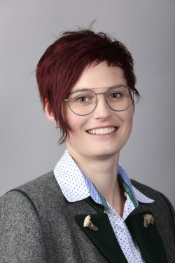 10_Sarah_Dreier